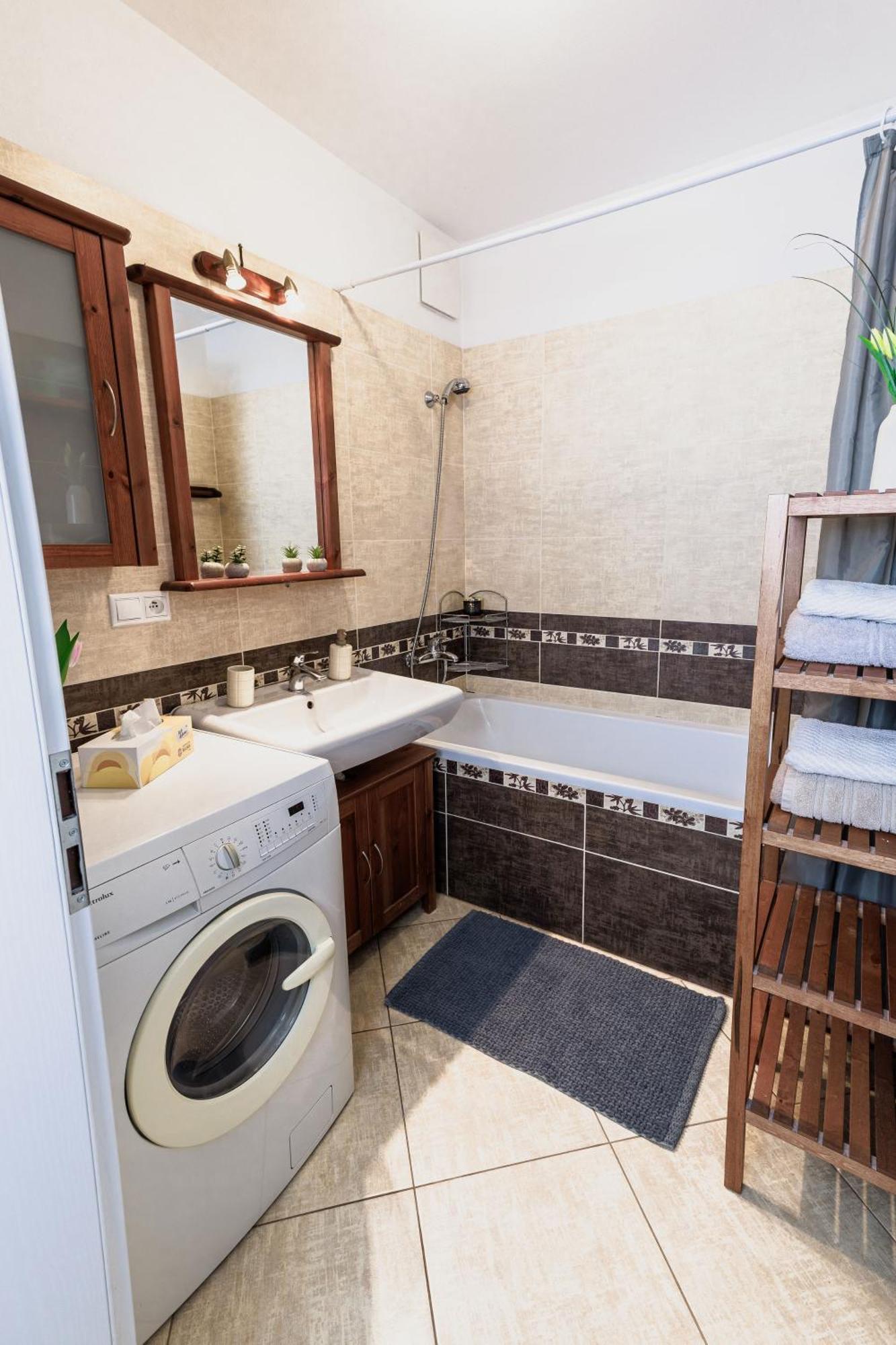 Sunny Apartment With Amazing Terrace On The 13Th Floor Near City Center Bratislava Luaran gambar